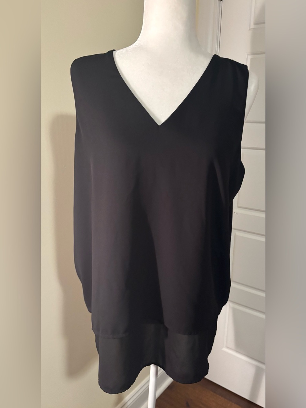 Michael Kors Classic Black V-Neck Sleeveless Women's Top
